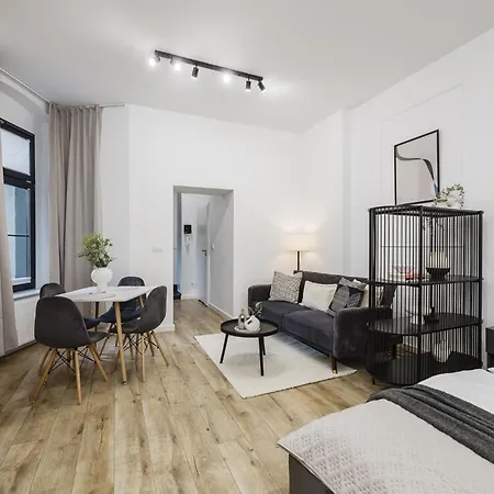 Center By Kramm - Mieszkanie W Sercu Poznania Apartament Poznań