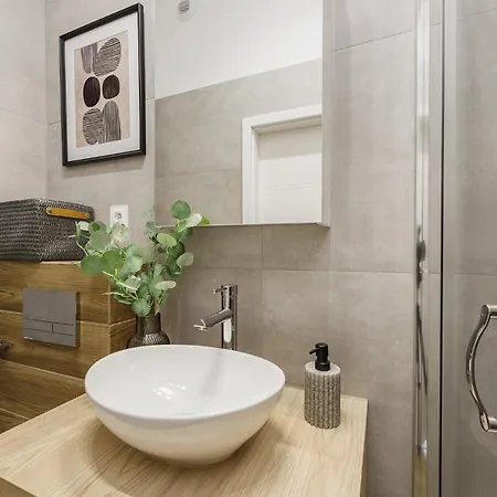 Center By Kramm - Mieszkanie W Sercu Poznania Apartman Poznań